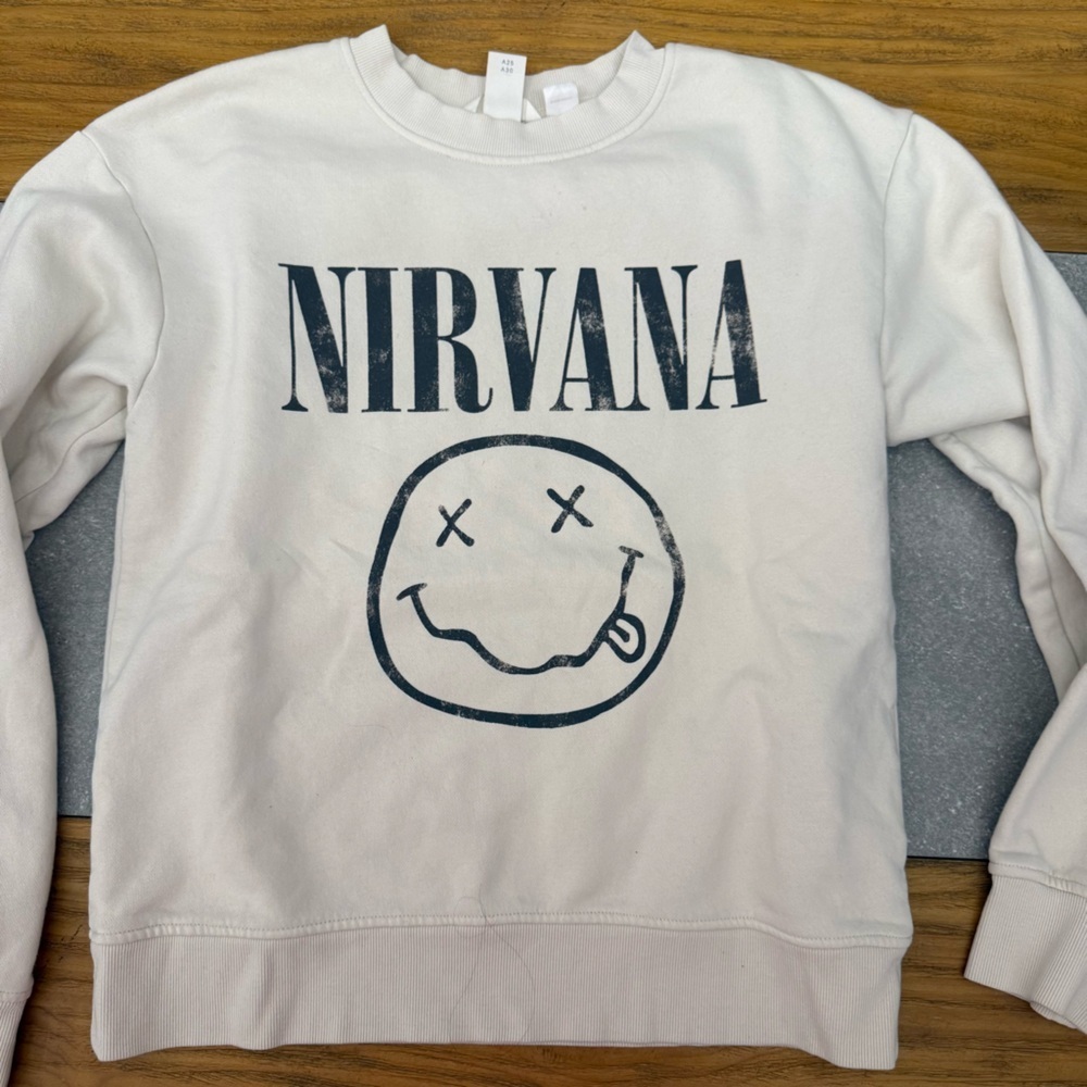 H&M Nirvana Graphic Smiley Face Sweatshirt Beige Cream Women’s Size XS - Picture 2 of 8